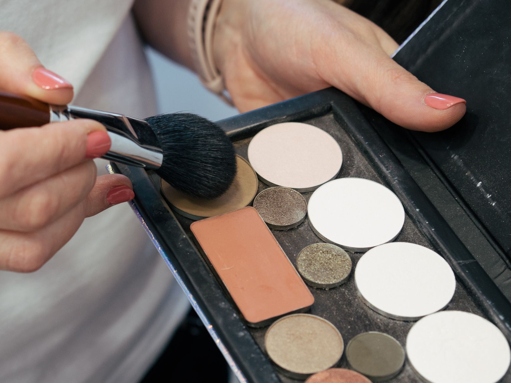 makeup contouring guide — Luxury Lashes Federal Way WA