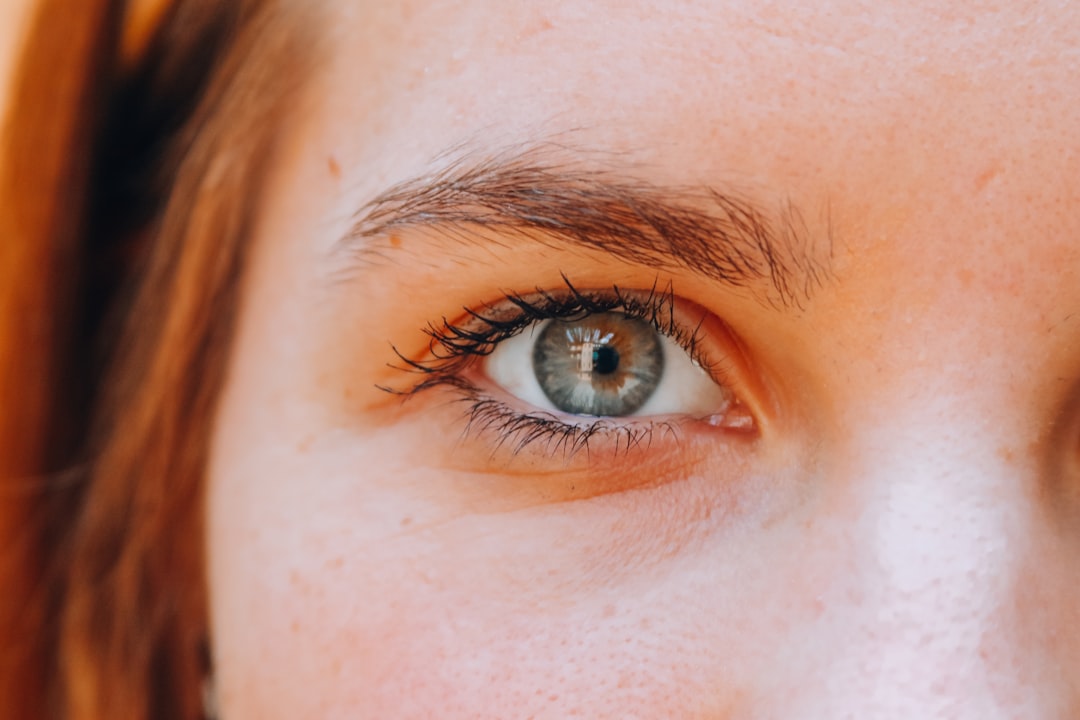 eye makeup with lash extensions tips — Luxury Lashes Federal Way WA