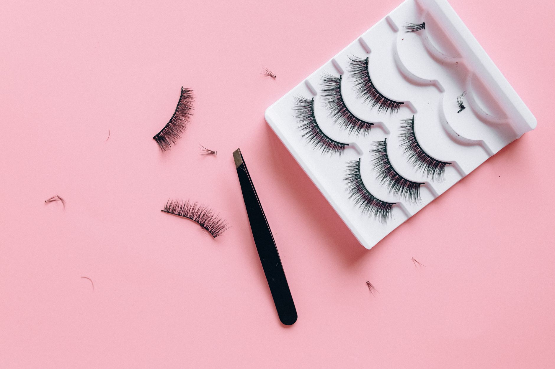 The Best Eyelash Extensions for Hooded Eyes — Luxury Lashes Federal Way WA