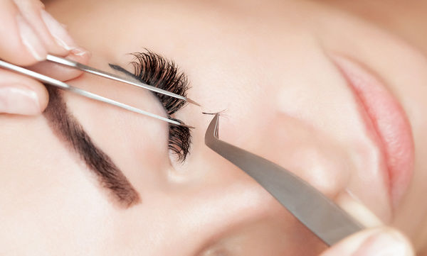 Luxury Lashes eyelash extension result - Federal Way WA