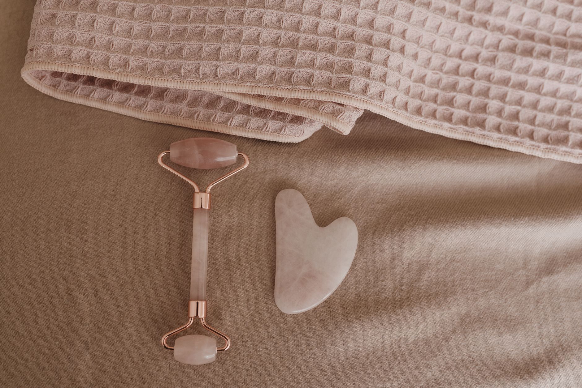 gua sha facial massage guide — Luxury Lashes Federal Way WA
