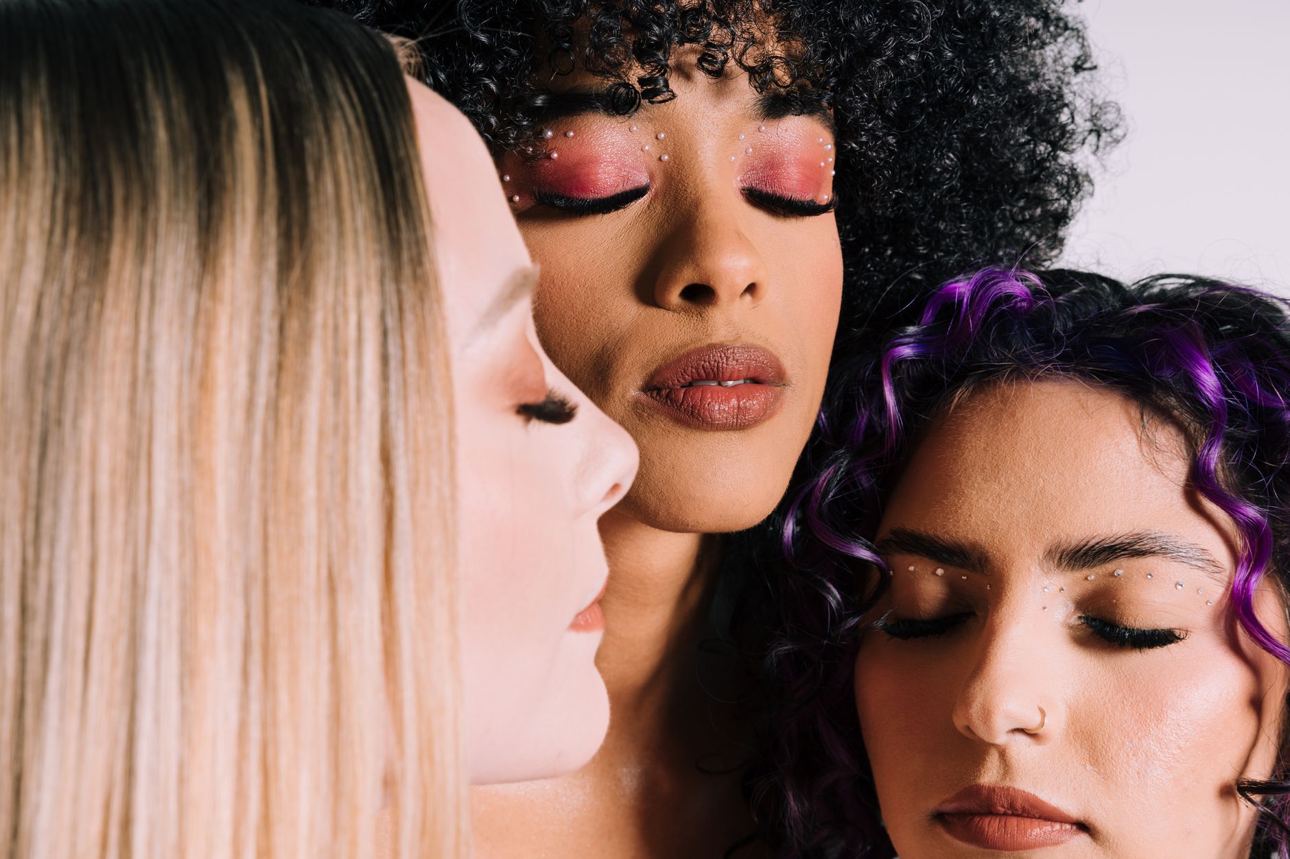 applying false lashes aftercare — Luxury Lashes Federal Way WA