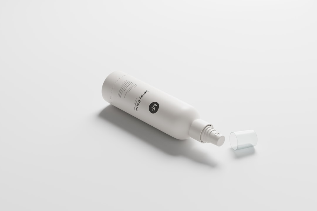 How to Clean Eyelash Extensions the Right Way