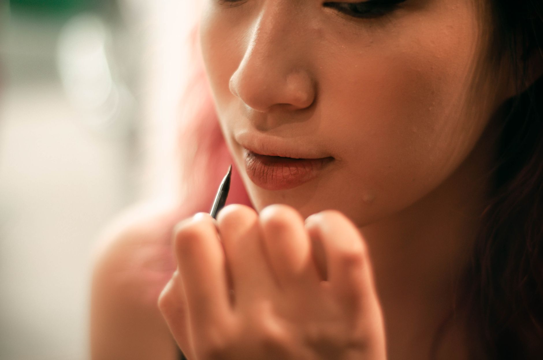 filling in eyebrows makeup guide — Luxury Lashes Federal Way WA