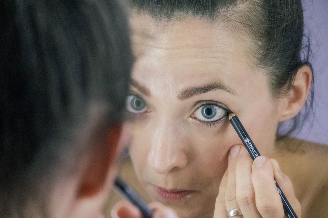 thicker natural eyebrows tips — Luxury Lashes Federal Way WA