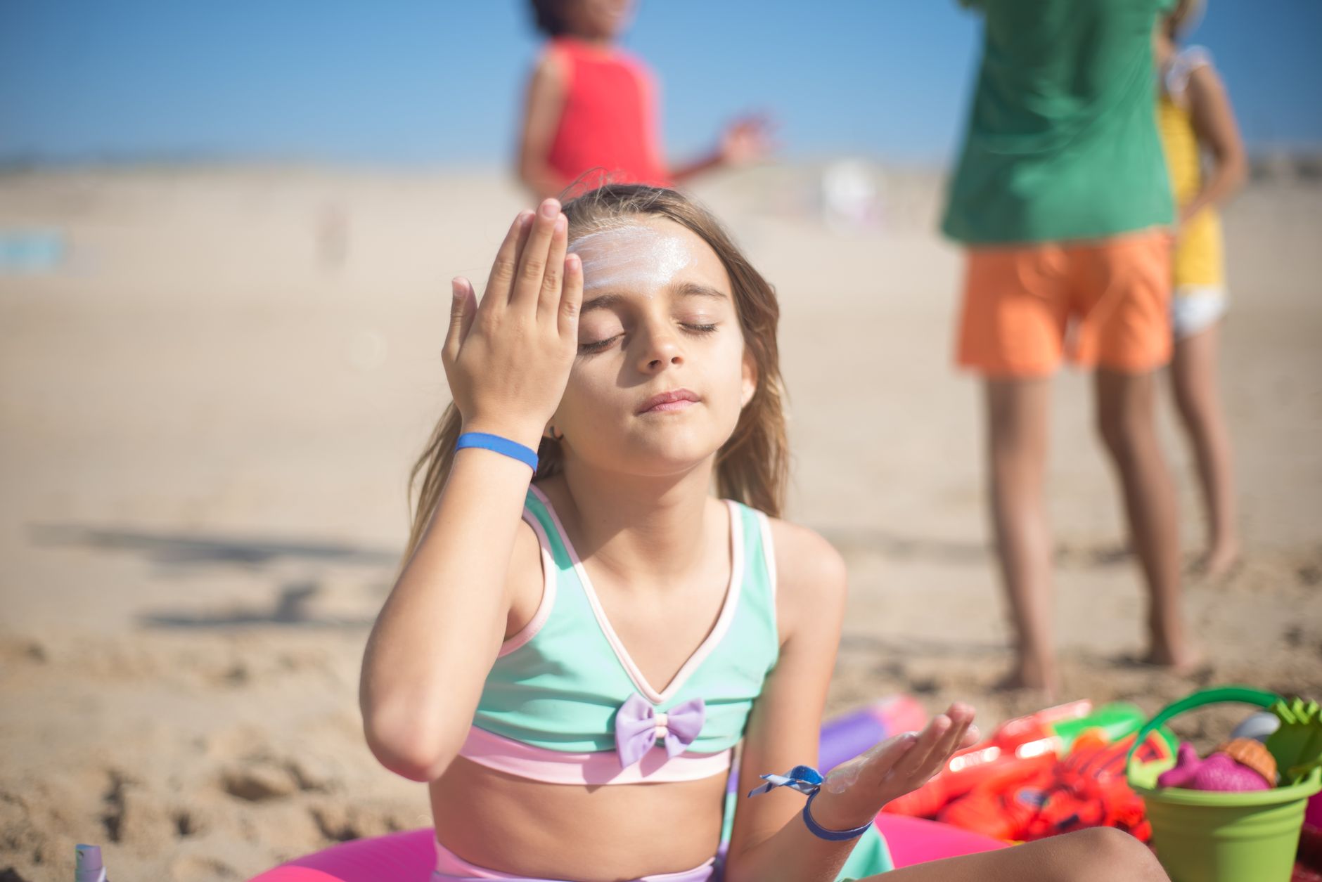 sunscreen skincare example — Luxury Lashes Federal Way WA